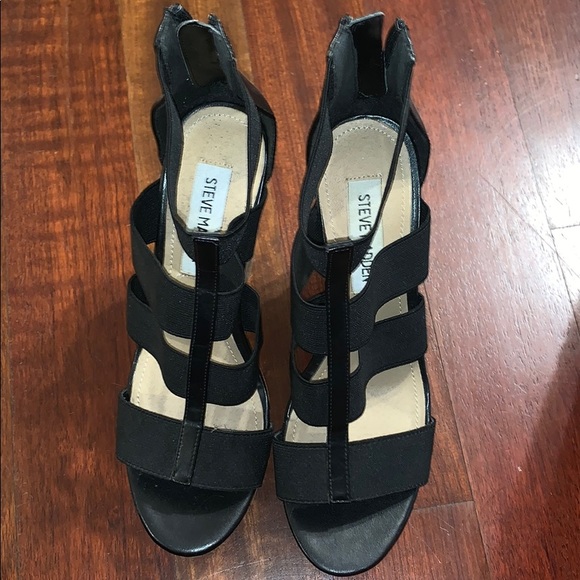 Steve Madden Black Wedges - Picture 3 of 4